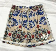 新品未使用　アディダスオリジナルス ハーフパンツ　ユニセックスＳ