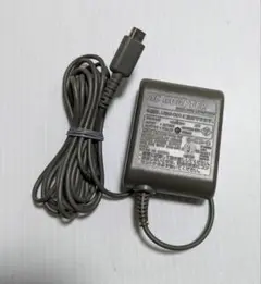 ニンテンドー純正 DS lite ライト 充電器 ACアダプター USG-002