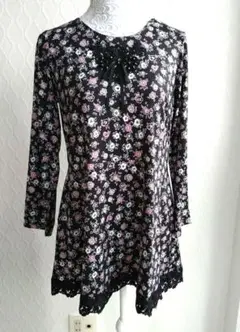 新入荷スーパービューティー 秋冬コレクション 小花柄チュニック 40(M)新品