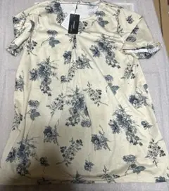 アイボリー　花柄　チュニック　L