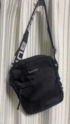 Supreme ブラック ショルダーバッグ