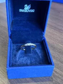 ★SWAROVSKI　スワロフスキー　リング【11号】ラインストーン　婚約