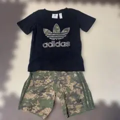 adidas Tシャツと迷彩ショートパンツセット