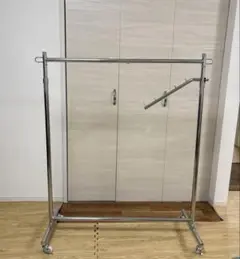 ハンガーラック　スチールラック　業務用　アパレル　什器　傾斜　斜め