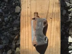 ビーノ5AUシートヒンジ