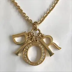 christian dior ロゴネックレス ゴールド