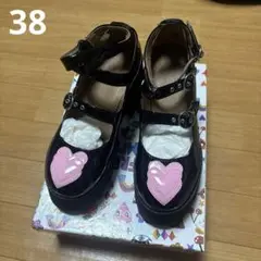 未使用品　ジェフリーキャンベルの黒 ハート装飾 厚底靴　未使用品。