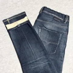 Item thumbnail for item fd3bb031-4b2c-441a-91de-17897eb95a3a