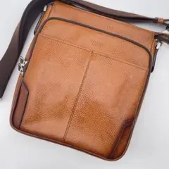 美品✨ ウルティマトーキョー　ヴィンテージ加工　ショルダーバッグ　ブラウン