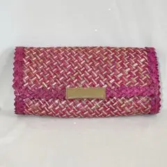 クラッチバッグ ピンクの竹編み細工