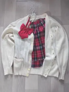 Item thumbnail for item ff5088b9-162b-4f7f-874d-21b1bdb437c8