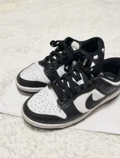 Nike Dunk Low ブラック/ホワイト