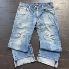TOMMYストレートデニム　ダメージジーンズ