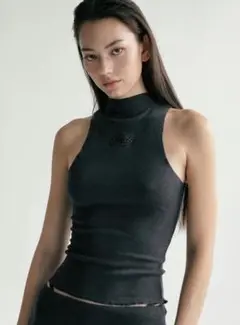 Badblood ハイネックノースリーブ ブラック