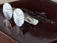 Item thumbnail for item 8ec66dbe-ce73-452c-bc2c-d65dbc5b2944