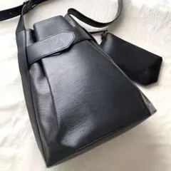 美品 ルイヴィトン サックデポール ノワール ショルダー ブラック 黒 エピ