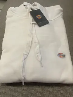 (セール)新品未使用　Dickies パーカー(ホワイト/Mサイズ)