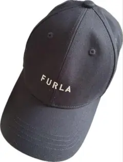 【正規品】百貨店購入　FURLA フルラ　フロントロゴ　キャップ