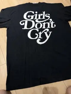 Girls Don't Cry ブラック Tシャツ