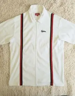 【入手困難!!】シュプリーム×ラコステ ✈︎刺繍 コラボ ベロアポロシャツ Supreme×LACOSTE 'Velour Polo'ベロア ポロシャツ ラコステ 黒