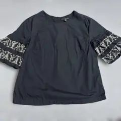 Item thumbnail for item c271a1fb-f4eb-4fe8-8fbe-6746ad450755