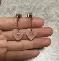 ピアス