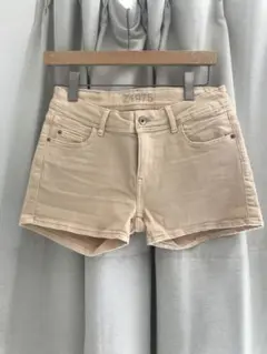 zara ザラ　ショートパンツ