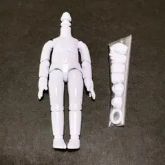 オビツ11 ボディ　ピュアホワイト　マグネットなし