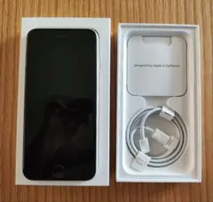 iPhoneSE 第3世代 64GB　美品　箱・未使用イヤホンつき