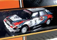 Item thumbnail for item fa39cc5b-a46d-4189-b22d-d1696d6e5844