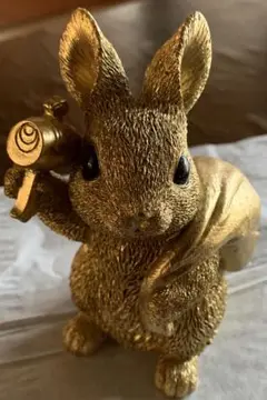 うさぎ　置物