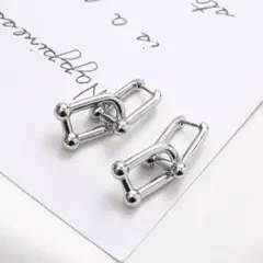 chain ピアス シルバーピアス