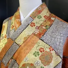【着】14095u 着物 小紋 疋田絞りの絵に古典花模様