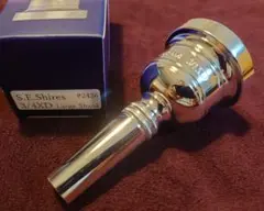 Item thumbnail for item b3b1c415-2b23-4928-862f-e51f2b1537da