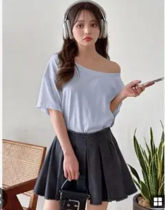 まとめ買い可オフショルダー ネイビーブルー Tシャツ Fサイズ