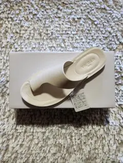 PLUS　OTO.HAサンダル (Sサイズ)　新品、未使用