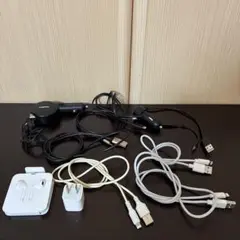 iPhoneイヤフォン充電ケーブルと車載充電ケーブルなどセット