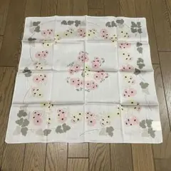ハンカチ、Nina Ricci