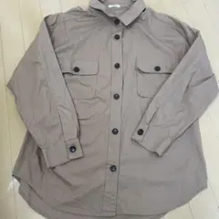 ブラウンシャツ