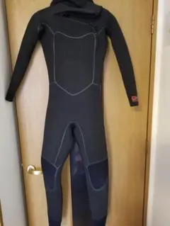 patagonia セミドライ