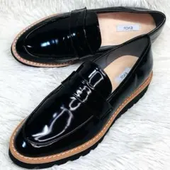 Item thumbnail for item dc333fed-b0f3-43be-8962-d1d842a8911a