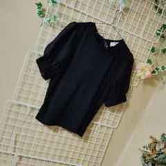 LAVANDA❥黒 バックリボンパフスリーブ 半袖ティシャツ生地ブラウス