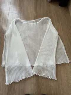 ホワイト シフォン プリーツシャツ