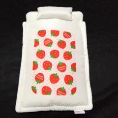 【新品.未使用】博多あまおういちご柄のスマホのお布団