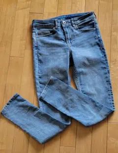 Item thumbnail for item d7f83b0f-736e-4f90-a5da-60a1f3e8d786