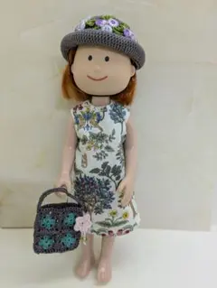 マドレーヌちゃん　アウトフィット