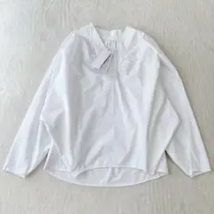 【未使用タグ付き】シーオール　SEEALL ブラウス　長袖シャツ　Vネック　白