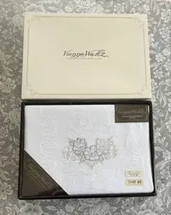 1756 Vienna Waltz ジャカードシーツ 150㎝×250㎝