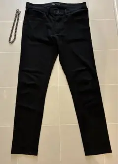 ZARA ブラック スキニーパンツ EUR 40