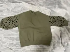オリーブグリーン スマイリーフェイス トレーナー